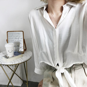 打结衬衫女下摆图片