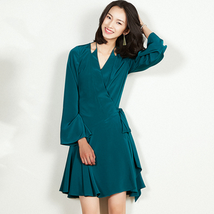 真丝性感连衣裙v领图片