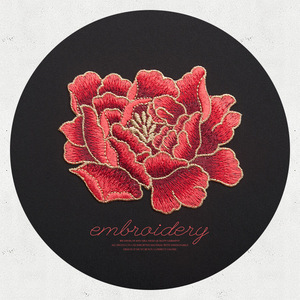 补花刺绣布贴牡丹图片